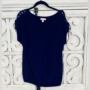 Navy Lilly Pulitzer sweater- short sleeved